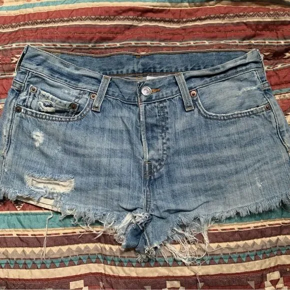 Vintage 501 Levi’s Cut Off Denim Shorts - Picture 3 of 6